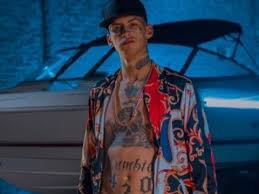 Tatuajes faciales el fenomeno de las caras dibujadas. Sin Un Solo Tatuaje Ni Dientes De Acero Asi Era L Gante Antes De Ser Trapero Que Pasa Salta