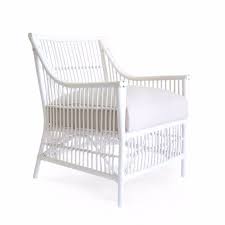 When searching for the right outdoor patio lounge chair woven patio chairs of wicker or rope have a raw and natural charm, while garden chairs with wooden frames. Sorrento Rattan Lounge Chair White By Black Mango