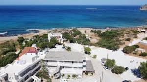 Στα φαλάσαρνα υπάρχει μικρός οικισμός που διαθέτει μια από τις πιο γνωστές παραλίες του νομού χανίων. Falassarna Beach In Falasarna Greece 300 Reviews Prices Planet Of Hotels