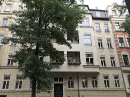 Arena leipzig is 2.2 miles from exklusive wohnung mit dachterrasse in schleußig, while zentralstadion is 2.5 miles from the property. 4 Zimmer Wohnung Zu Vermieten Brockhausstrasse 13 04229 Leipzig Schleussig Mapio Net