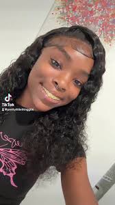 Pretty Little Thinglay