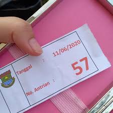 Permohonan pembuatan kartu kuning atau ak 1 alias kartu pencari kerja, melonjak hingga 50 persen. About Tangerang On Twitter Masih Ramai Pejuang Kartu Kuning Kartu Tanda Pencari Kerja Di Kantor Dinas Tenaga Kerja Disnaker Kabupaten Tangerang Kamis 11 6 2020 Https T Co Ogbbkqdslg