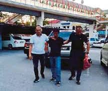 Tindakan pantas anggota dari cawangan jenayah berat (d9) ibu pejabat polis kontinjen (ipk) sarawak berjaya menangkap suspek kes samun dan rogol seorang pengurus jualan kurang 24 jam kes tersebut dilaporkan. Polis Tahan Lelaki Terbabit Kes Samun Rogol Pressreader