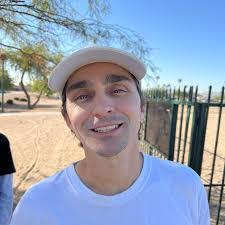 Brandon Steed's Instagram, Twitter & Facebook