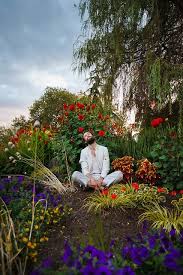 Edward Sharpe The Magnetic Zeros Home Download Mp3 Pin By Nick Downes On Music Alex Ebert Edward Sharpe And The Magnetic Zeros Pretty Pictures