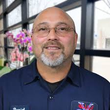 Meet the Allan Vigil Lincoln Staff