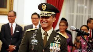 Istri jenderal andika perkasa, hetty andika perkasa saat kunjungi markas kopassus. Karier Andika Perkasa Lama Di As 2 Kali Naik Pangkat Dalam Setahun