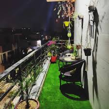 In fact, choosing plants that are nourishing, delicious, and beautiful is the ultimate way to maximize limited space, and that's true whether. The Top 63 Apartment Patio Ideas