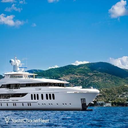 LIQUID SKY Yacht Charter Price - CMB Yachts Luxury Yacht Charter