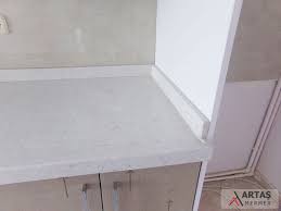 Boya taze bir kat deneyin veya yeni ve cesur bir mutfak dolapları leke. Cimstone Olympos Mutfak Tezgahi Su Setli Artas Mermer Dekorasyon