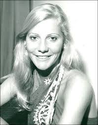 Deborah Appleby's Instagram, Twitter & Facebook