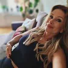 Nån mera som har tränat idag? Här blev det axlar och bröst idag 😊👊💪😍🙏 