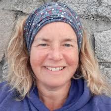 Rebecca Speight's Instagram, Twitter & Facebook