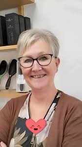 What do you think of this short hairstyle?