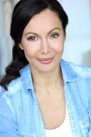 Seguro y urgente (TV Series 2006– )