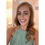 Danielle Crowther's Instagram, Twitter & Facebook