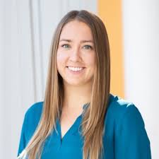 I've been thinking a lot about seasons in careers. I've had many. And I  learned a lot from each one. 📰 I had a season in my early 20s as a local