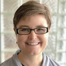 Leanna Elmore's Instagram, Twitter & Facebook