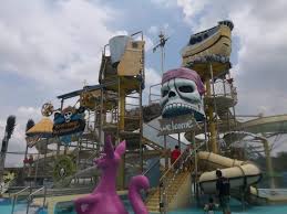 Bangi wonderland a fun water theme park. Family Review Of Bangi Wonderland Themepark And Resort Ninja Housewife