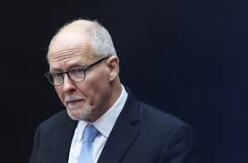 Paul Vallas blames unnamed hackers for his Twitter account's likes of  offensive posts