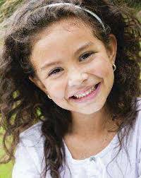 Stephanie Canipe's Instagram, Twitter & Facebook