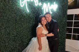 Average wedding photo booth cost. How Much Does A Wedding Photo Booth Cost In Light Photo Booth Rental Company