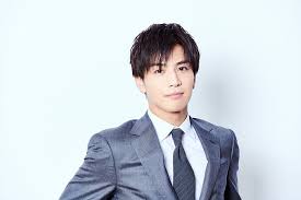 ai崩壊 大沢たかお 賀来賢人 岩田剛典インタビュー 映画ナタリー 特集 インタビュー 岩田 剛 典 大沢 たかお 岩田剛典 ファッション