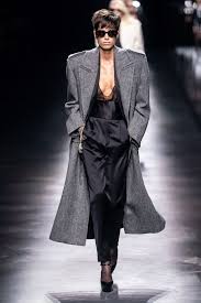 Yves saint laurent established his eponymous label in 1961, which went on to become one of the most prominent fashion houses of the 20th century. Saint Laurent Fall 2019 Ready To Wear Collection Vogue