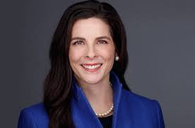 Amanda Cawthon's Instagram, Twitter & Facebook