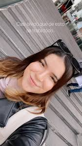 🎤🔊 Adivinando la voz de nuestro team… (somos solo dos, pero el esfuerzo  cuenta 😂) Nuestro equipo puede no ser el más grande, pero estamos llenos  de risas, creatividad y debates intensos