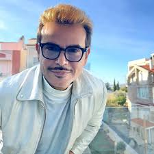 ساموزين في أحدث ظهور له عبر إنستجرام