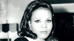 Joan Walker Conte, who abandoned dream of being a model, dies at 75