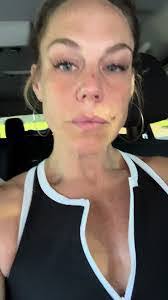 Erika Kellogg's Instagram, Twitter & Facebook