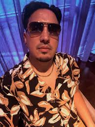 Adan Esparza's Instagram, Twitter & Facebook