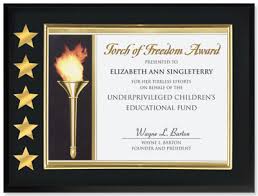 Coming up with meaningful, personal appreciation award wording is not as easy as it sounds. Plaques And Trophy Samples Paperdirect Blog