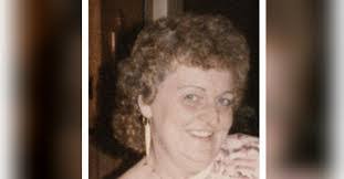 Anna Longacre's Instagram, Twitter & Facebook