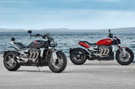 2020 triumph rocket 3 r and rocket 3 gt first look 11 fast