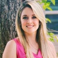 Jessica Buchanan's Instagram, Twitter & Facebook