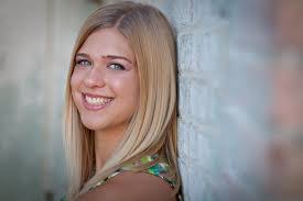 Allie Dahlgren's Instagram, Twitter & Facebook