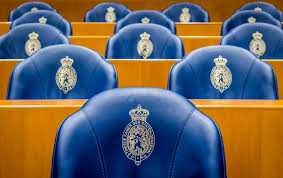 De website is een verkiezingsspecial die onafhankelijke informatie over de komende verkiezingen aanbiedt. Mqyfmffbpihhtm