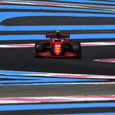 Le cinque rosse, dopo essersi accese una per una. La Griglia Di Partenza Del Gp Francia Di Formula 1