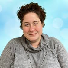 Shauna Hendrickson's Instagram, Twitter & Facebook