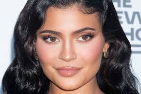He's my witness (oh, wee). 16 / 54. Kylie Jenner Does Sporty Glam In Travis Scott S Nike Sneakers Footwear News