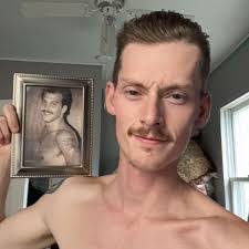 Brandon Carriere's Instagram, Twitter & Facebook