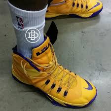 What do you guys think. Kobe Can T Be Happy About Julius Randle S Sneakers Sole Collector