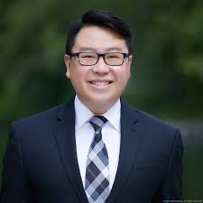 How Alex Oh juggles his wine business and his day job