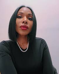 Kaye Singleton's Instagram, Twitter & Facebook