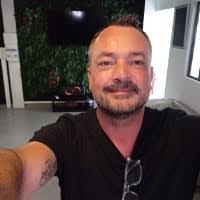 40+ "Chris Brun" profiles