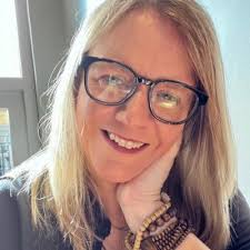 Carla Garvey (@Carlaaa_x)