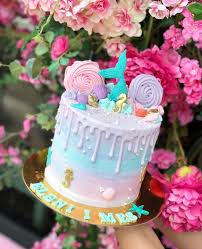 You don't need to knead the top doesn't need to be super smooth because you'll cover the cake with a lot of decorations. 20 Fabulous Drip Cakes Inspiration Find Your Cake Inspiration